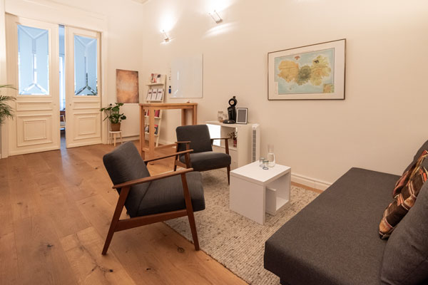 14 Wegebereiter Institut_Foyer-6_600x400